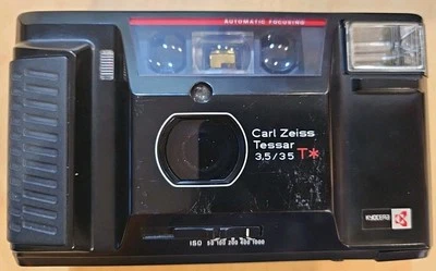 Cámara fotográfica de 35 mm Yashica Taf Zeiss Tessar 3,5 Kyocera enfoque automático Foto 1 de 4
