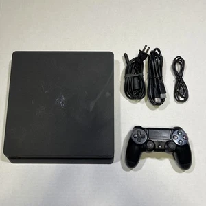 Sony PlayStation 4 Slim CUH-2215B 1TB Video Game Console Bundle w/One Controller - Picture 1 of 4