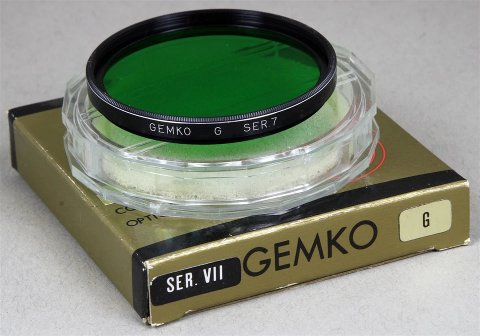 Series VII 7 Threaded Screw-In/On Filter GEMKO GREEN B&W Contrast NEW Old Stock - Image 1 of 1