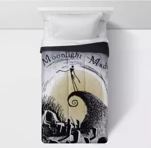 Disney Tim Burton- The Nightmare Before Christmas - twin comforter NEW - Picture 1 of 5