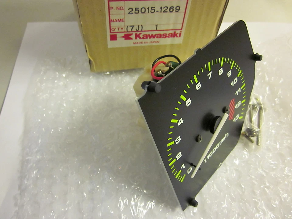 Velocímetro Kawasaki ZX600 ZX 600 GPX 600 C1-C10 Ninja 88-96 25015-1269 NOS Foto 1 de 1