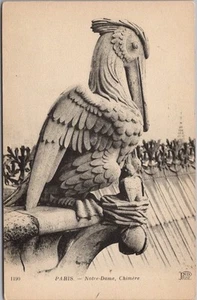 Postal vintage de PARÍS Francia de la década de 1910 CATEDRAL DE NOTRE DAME "Quimera" pájaro gárgola - Imagen 1 de 2
