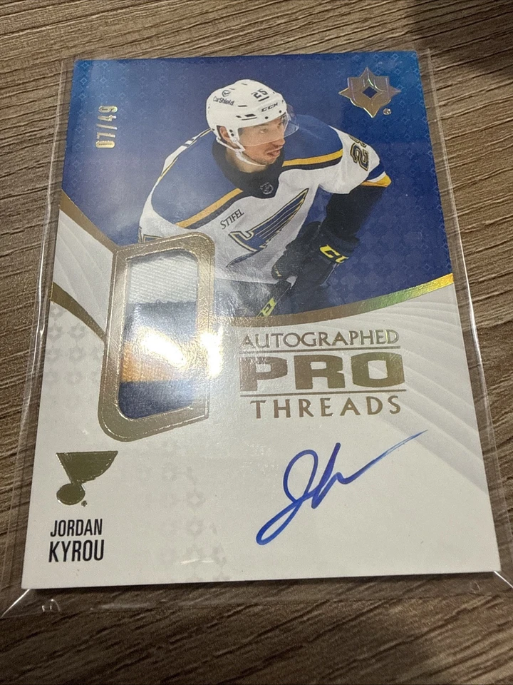 23-24 Ultimate Hockey Pro Threads Patch Auto PT-JK Jordan Kyrou #/49 - Image 1 of 1