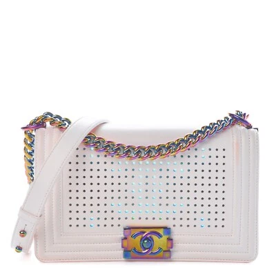 BOLSO DE NIÑO CHANEL BLANCO PIEL DE CORDERO LED ARCO IRIS HARDWARE MEDIANO Foto 1 de 4