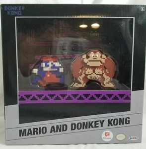 Jakks World of Nintendo 8-Bit Mario And Donkey Kong Walgreens Exclusive - NEU - Bild 1 von 6