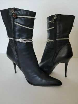 Luichiny black leather boots with zippers, made in Spain - Image 1 of 4