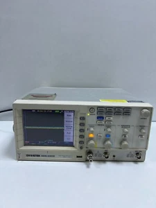 GWINSTEK GDS-2202 Digital Storage Osclloscope 200MHz 1G Sa/s - Picture 1 of 12