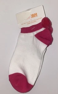 Girls Gymboree Socks NWT Size S Fits Shoe Size 11-12 Ankle With Pink Pom Pom - Picture 1 of 2