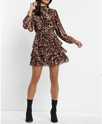 Mini Vestido Express Estampado Leopardo Cuello Simulado Volantes Grandes Nuevo con Etiquetas Foto 1 de 4
