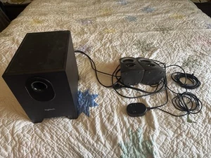 Logitech Z313 Media Speaker System 2.1 W/Subwoofer - Bild 1 von 9