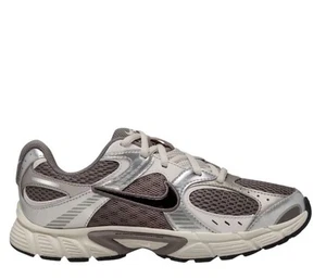 Nike Herren V5 Rnr UK Größe 11 BRANDNEU ORIGINAL UVP 79,99 £ #L3 - Bild 1 von 9