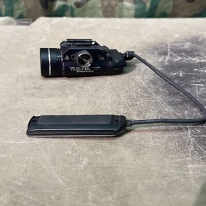 Streamlight TLR-1 HL Long Gun w/ Remote Switch And 1913 Rail Mount - Picture 1 of 5