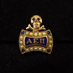 Vintage 10k Yellow Gold AEPi Skull & Crossbones Fraternity Pin - Free Ship USA - Picture 1 of 6