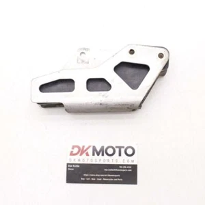 99 YAMAHA YZ400 OEM CHAIN SUPPORT GUIDE THRUST SLIDER R1.BX6 - Picture 1 of 6