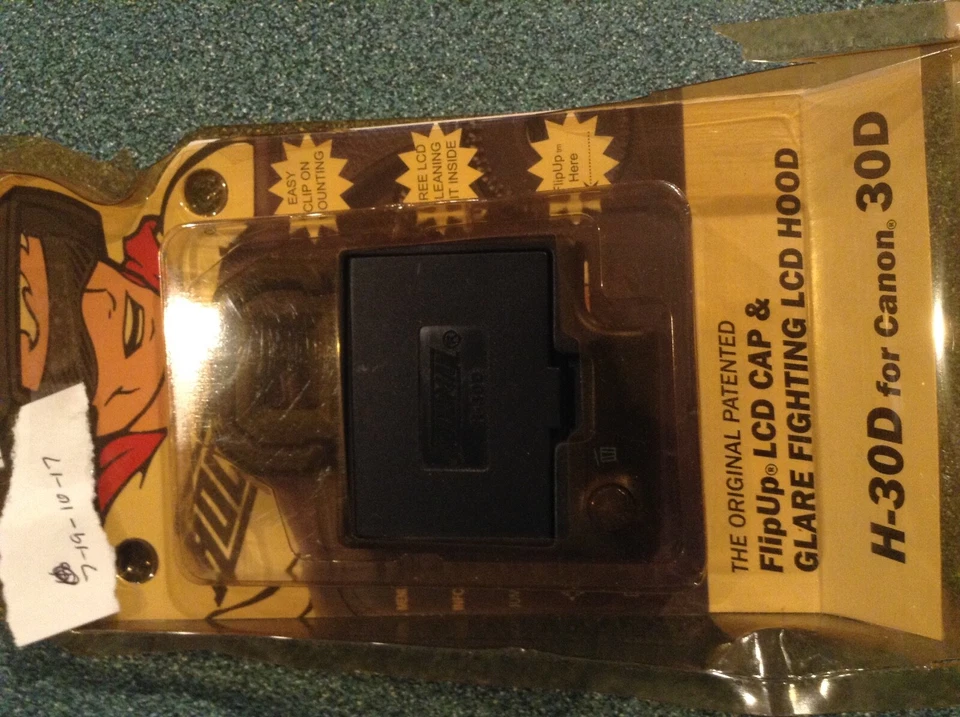 Hoodman FlipUp  LCD Hood Cap for Canon 30D - Image 1 of 1