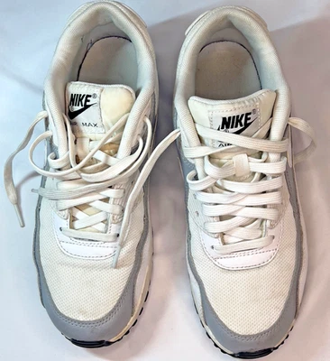 Nike Air Max 90 Women’s Shoes White Size 8.5 Classic Running Sneaker Gently Used - Изображение 1 из 4