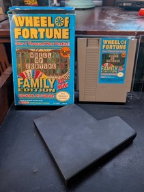 Wheel of Fortune Family Edition Nintendo NES W Box No manaul not complete