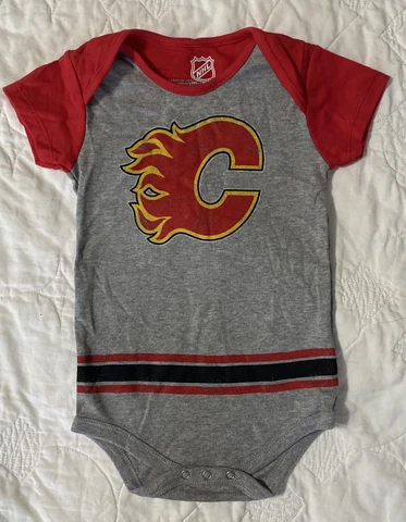 Infant NHL Calgary Flames Short Sleeve Creeper Outfit, 24 Months Cotton Blend Cover