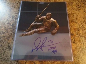 DARRYL SITTLER SIGNED 8X10 GLOSSY PHOTO TORONTO MAPLE LEAFS HALL OF FAME (B) - Picture 1 of 2
