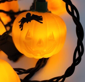 Halloween Pumpkin Spider Blow Mold String Light Covers 9.5' 9 Jack O Lanterns - Picture 1 of 9