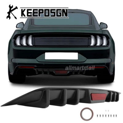 Rear Bumper Diffuser Reflective Strip Tail Light Shark Fins for Ford Mustang GT Foto 1 de 4
