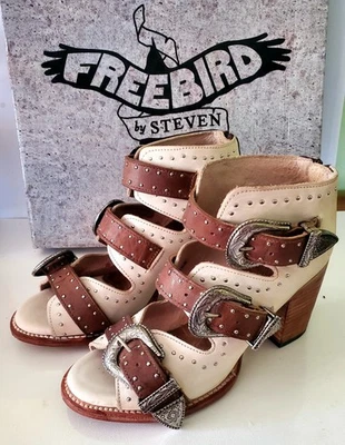 BOTAS Freebird by Steven Puntera Abierta Talla 9 Estilo VIOLETA Color BLANCO Foto 1 de 4