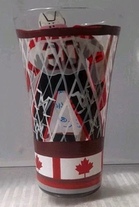 NUEVO Lolita Canadian Hockey Shot Glass Fiesta Shot Rojo Blanco - Imagen 1 de 6