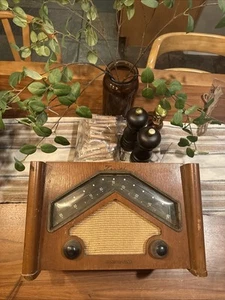 Zenith Consol-Tone Tube Radio Working - Picture 1 of 10
