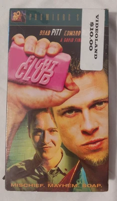 FIGHT CLUB- (VHS 1999)- ACTION/CRIME- BRAD PITT- EDWARD NORTON- SEALED - Image 1 of 4
