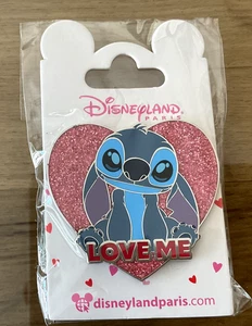 PIN'S PIN DISNEY DISNEYLAND PARIS DLP STITCH LOVE ME LE COEUR - Imagen 1 de 1
