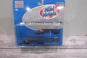N Scale CMW 51128 Roadway IH R190 Tractor w/32' Covered Wagon Trailer Set - Picture 1 of 1