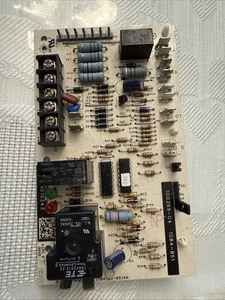1 TABLERO DE CONTROL DE DESCONGELACIÓN LENNOX 1084-83-8512A USADO - Imagen 1 de 4