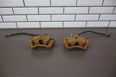 Par de pinzas de freno traseras Toyota Supra MA70 1986-1990 (7MGE no turbo) Foto 1 de 4