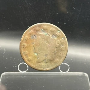 1832 Large Cent - Picture 1 of 3