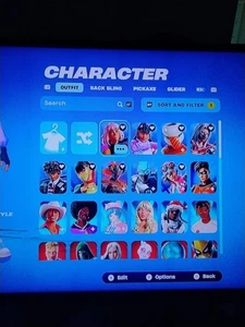 This Account Have 83 Skins And Active Crew For This And Next Month!. With 1,150! - Picture 1 of 6