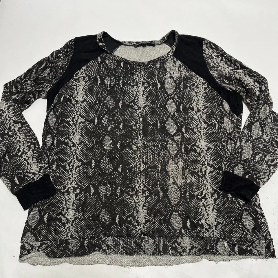 Sudadera para mujer Generation Love con patrón de piel de serpiente talla M manga larga cuello redondo Foto 1 de 4