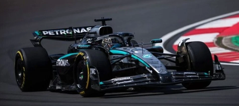 MINICHAMPS 1/43 - MERCEDES-AMG W16 E PERFORMANCE - 3RD CHINESE GP 2025 (G. RUSSE - Photo 1/1