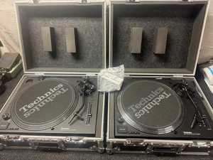 Technics SL-1200mk2 Par de Tortugas ¡Como Nuevo! Estuches Ortofon Concorde DeeJay - Imagen 1 de 12