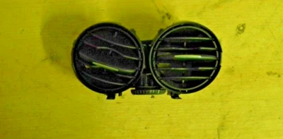 2004-09 VOLKSWAGEN GOLF PLUS ПРИБОРНОЙ ПАНЕЛИ ЦЕНТР ВЕНТИЛЯЦИОННАЯ РЕШЕТКА 5M086062 DEV175138 - Изображение 1 из 4