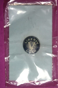 Liberty Loan Pin in Sealed Packaging #SET072 - Picture 1 of 2