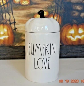 🎃 Rae Dunn Halloween Fall "PUMPKIN LOVE" Orange Candle with Pumpkin Topper NWT - Picture 1 of 5