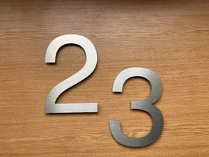 Large 8" floating Helvetica house/front door numbers brushed stainless steel - Picture 1 of 21