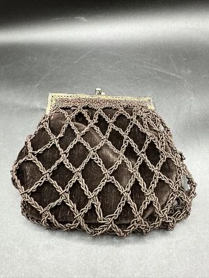 Cartera Mister Simon Ernest marrón ganchillo con cierre tono plata vintage Foto 1 de 4