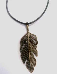 LARGE BRONZE LEAF PENDANT NECKLACE - Antiqued Finish On A Black Waxed Cord - Picture 1 of 3