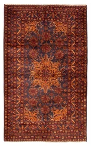 Vintage Hand-Knotted Area Rug 3'11" x 6'6" Traditional Wool Carpet - Picture 1 of 9
