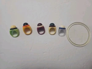 Vintage Set Lucite Cocktail Ring Orange Cream Clear Multicolor Retro + Bracelet - Picture 1 of 15
