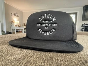 Sombrero Anthem Republic Vintage Ciclos Franklin Tn Vintage Flat Bill Look - Imagen 1 de 4