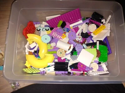 Lego steine in box verschiedene farben und größen mehr als 100 - Bild 1 von 2