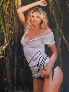 ANNA KOURNIKOVA ** TENNIS SUPER STAR ** HAND SIGNED 8X10 W/COA - Picture 1 of 1