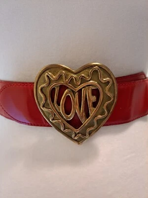 Cinturón de cuero Moschino para mujer rojo Heart Love talla 40/S Foto 1 de 4